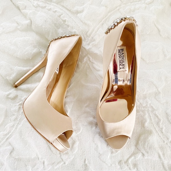 Badgley Mischka Kiara Crystal Back Open Toe Pump New $245 - Picture 3 of 7